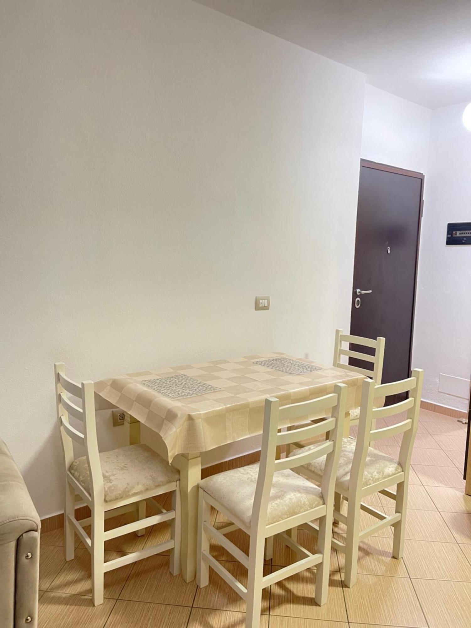 Beach Apartments Durres Luaran gambar