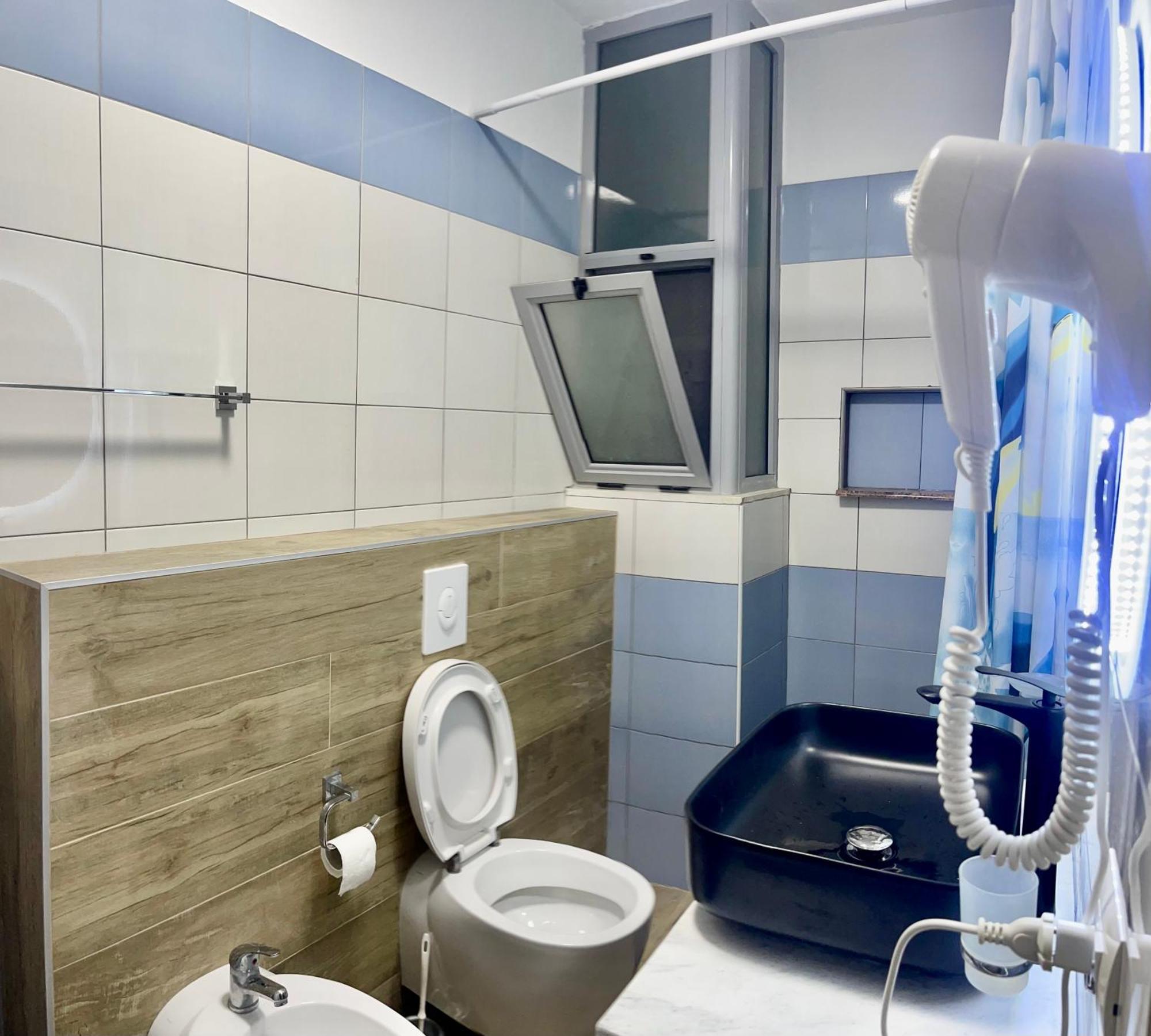 Beach Apartments Durres Luaran gambar